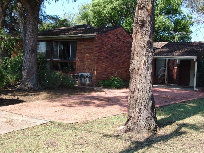 4 Wilkes, Moorebank NSW 2170