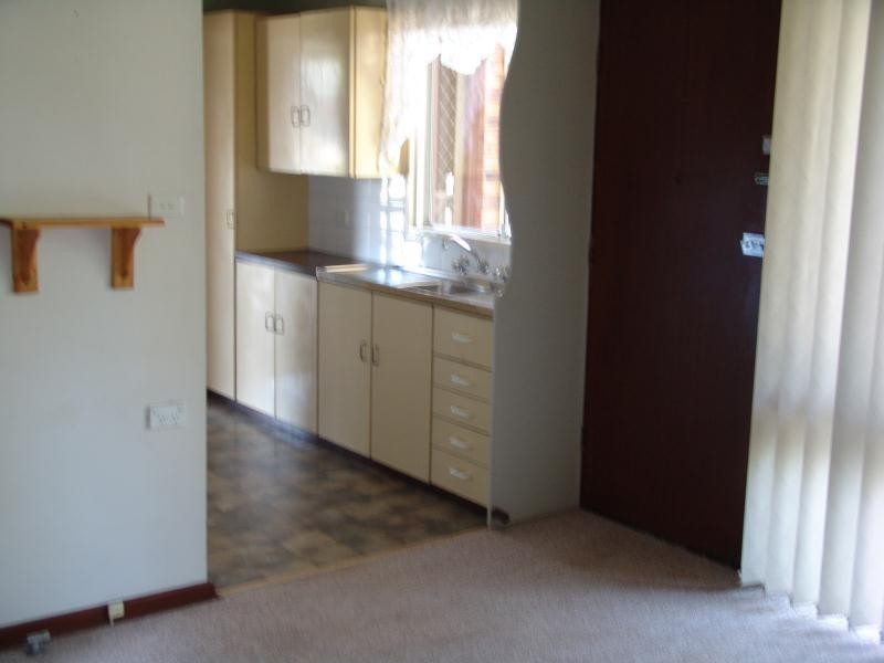 4 Wilkes, Moorebank NSW 2170