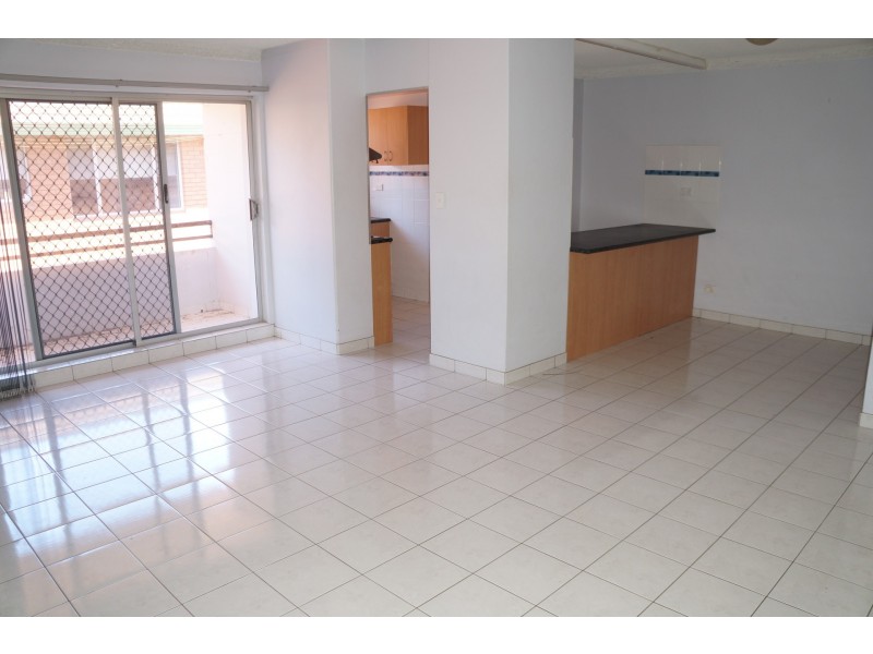 3/10 Drummond Street, Warwick Farm NSW 2170