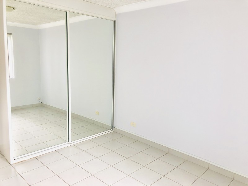 3/10 Drummond Street, Warwick Farm NSW 2170