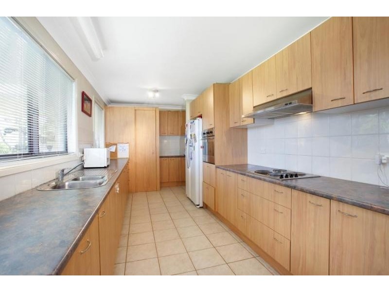 10 Swordfish Ave, Raby NSW 2566