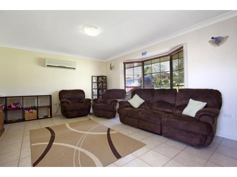 10 Swordfish Ave, Raby NSW 2566