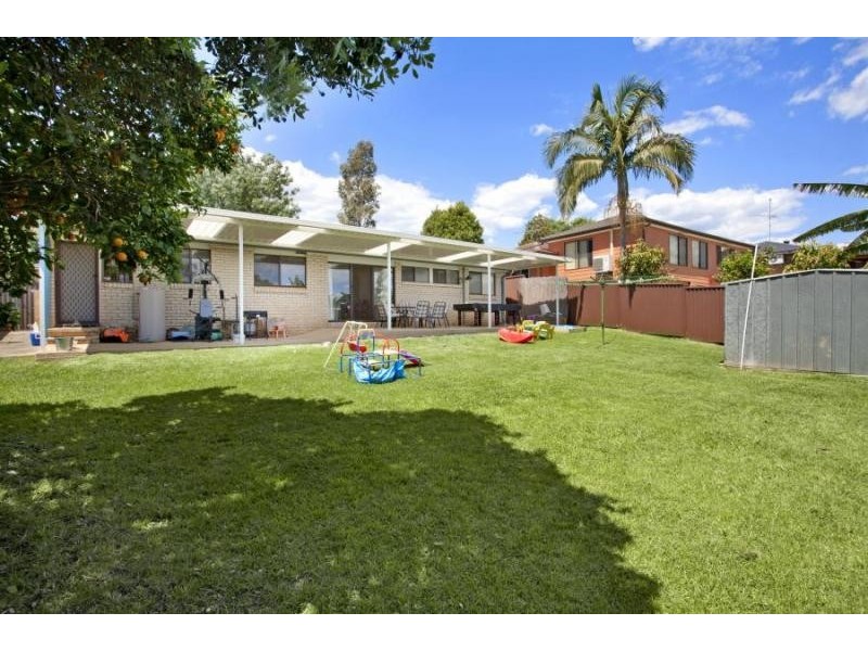 10 Swordfish Ave, Raby NSW 2566