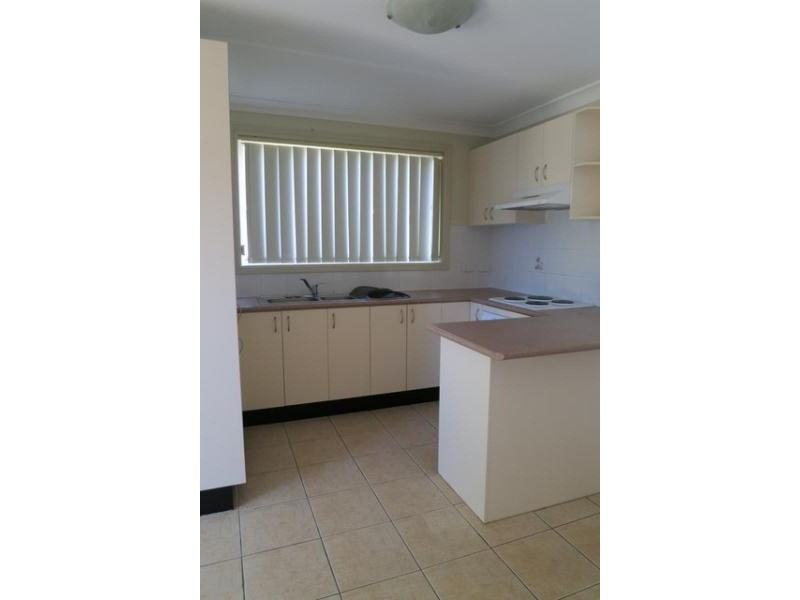 8C Aubrey Street, Ingleburn NSW 2565