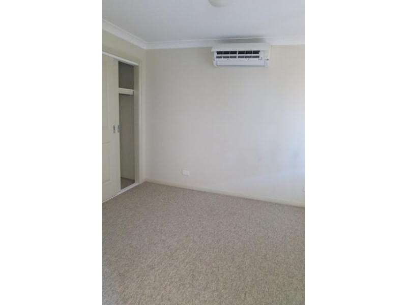 8C Aubrey Street, Ingleburn NSW 2565