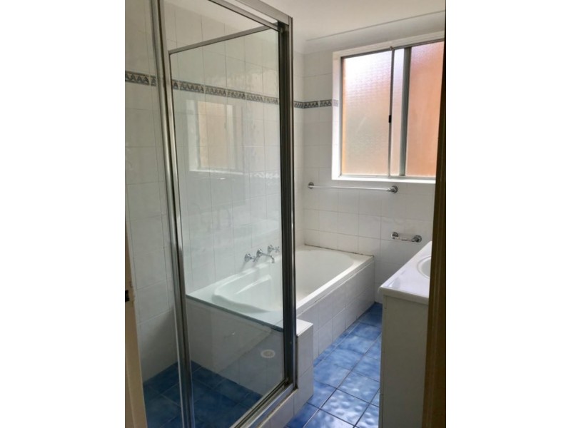 5/10 Drummond Street, Warwick Farm NSW 2170