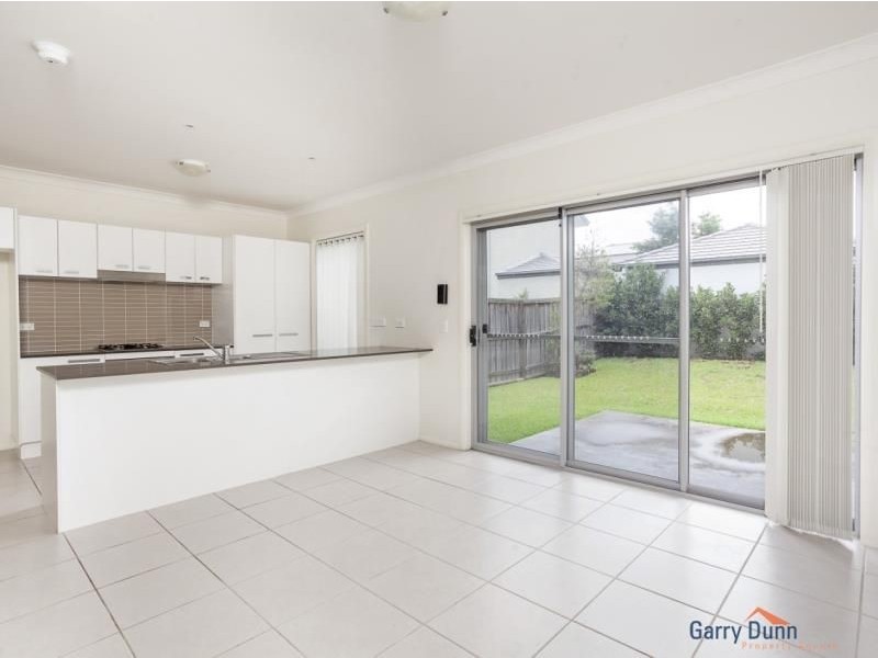 139 Robey Avenue, Middleton Grange NSW 2171