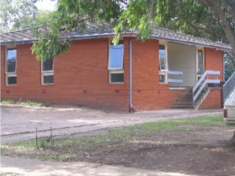 9 Bradey Avenue, Hammondville NSW 2170