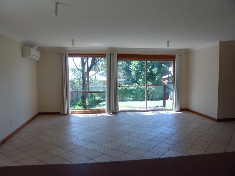 74 St Georges Crescent, Sandy Point NSW 2172