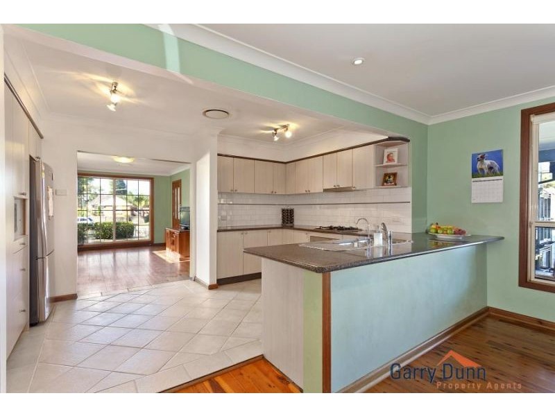 5 Wau Place, Holsworthy NSW 2173