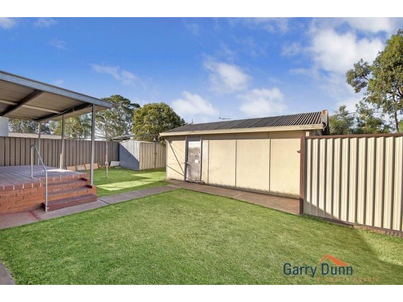 7 Sunset Ave, Lurnea NSW 2170