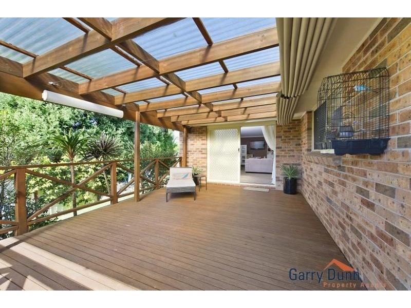 31 Kendall Drive, Casula NSW 2170