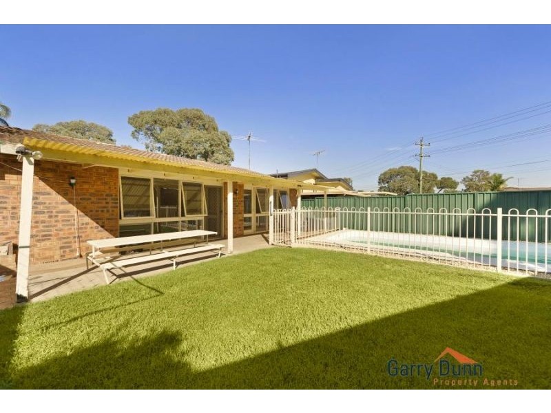 7 Meehan Ave, Hammondville NSW 2170