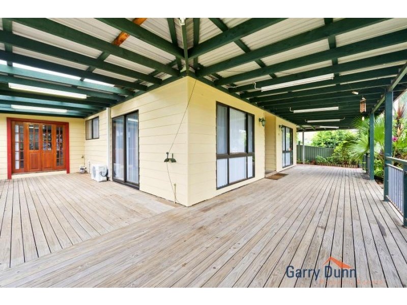 41 Stewart Ave, Hammondville NSW 2170