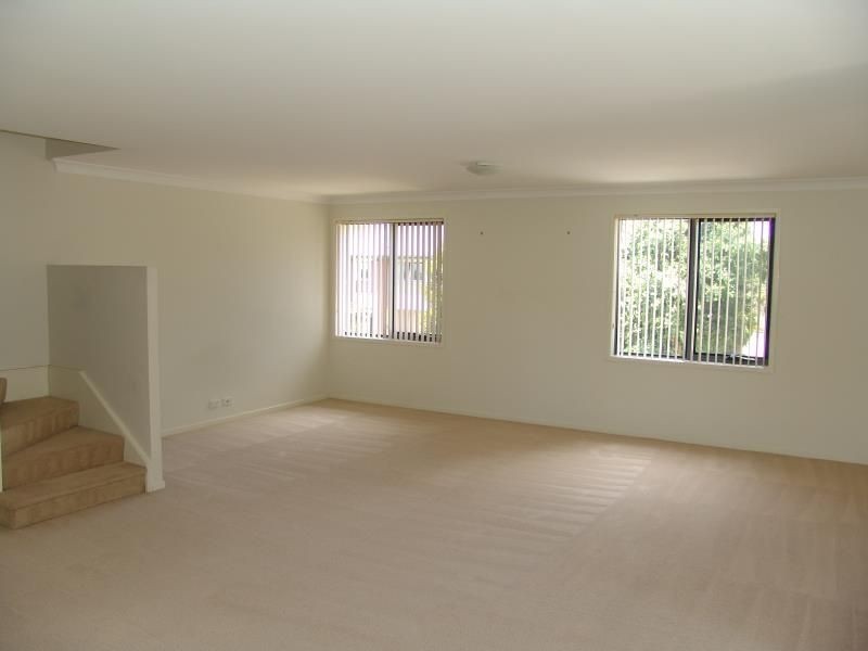 3/9 Wenton Road, Holsworthy NSW 2173