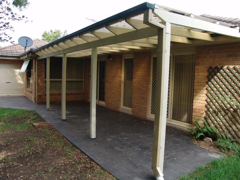 16 Warrego Court, Wattle Grove NSW 2173