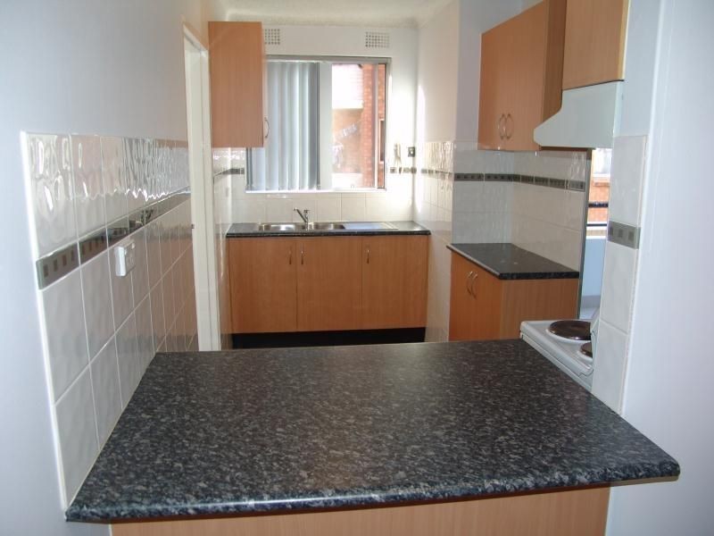 1/10 Drummond Street, Warwick Farm NSW 2170