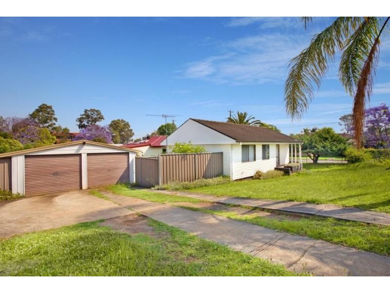 138 Strickland Cres, Ashcroft NSW 2168
