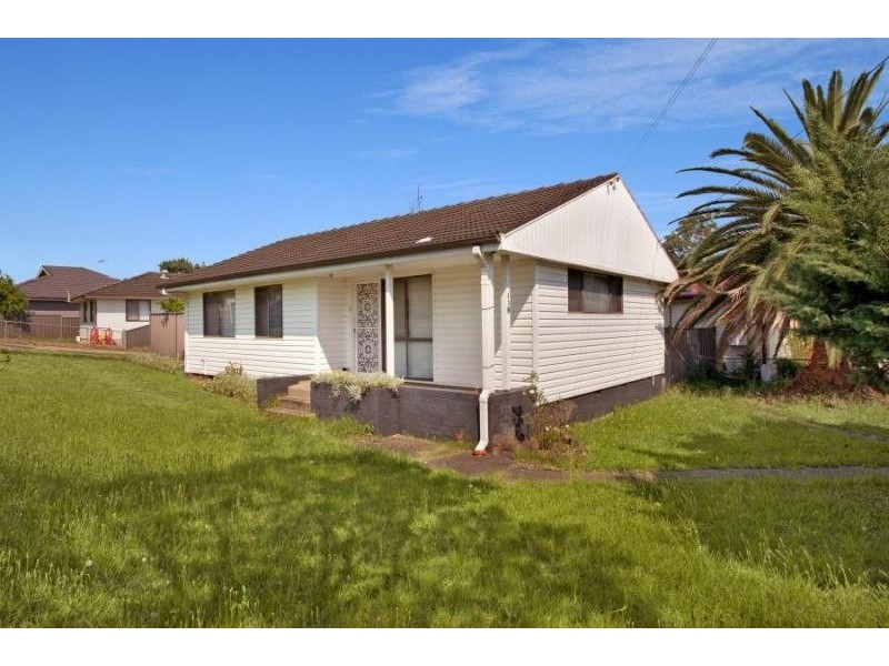 138 Strickland Cres, Ashcroft NSW 2168