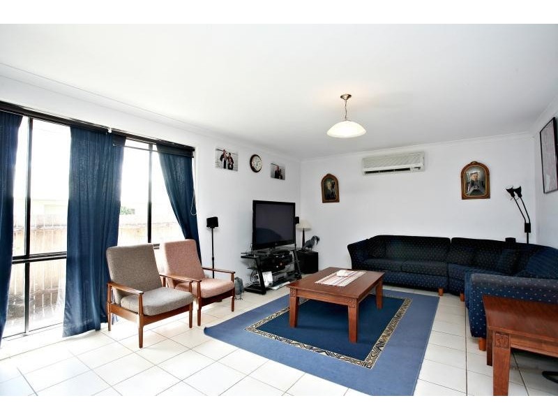 96 Bardia Parade, Holsworthy NSW 2173