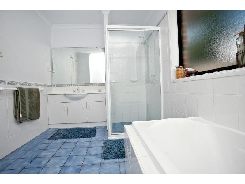 96 Bardia Parade, Holsworthy NSW 2173