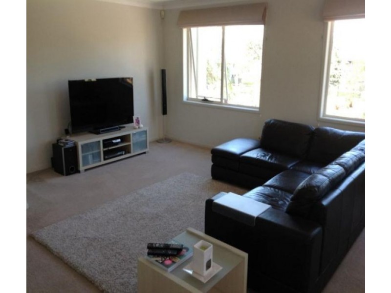 2/22 Morningside Parade, Holsworthy NSW 2173