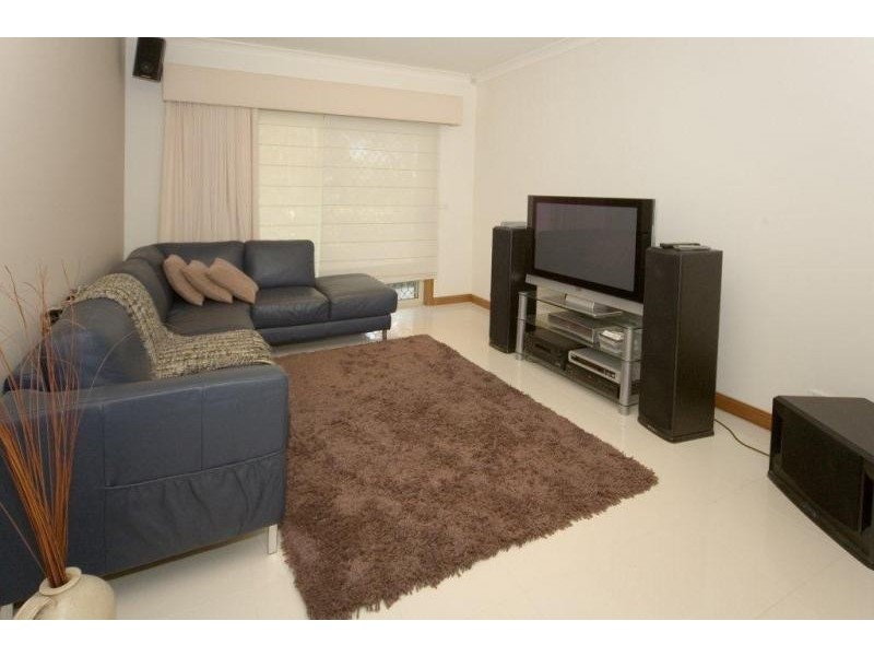 115 Denham Court Rd, Denham Court NSW 2565