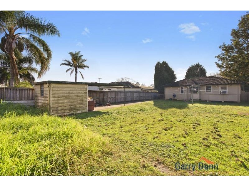 10 Wewak Rd, Holsworthy NSW 2173