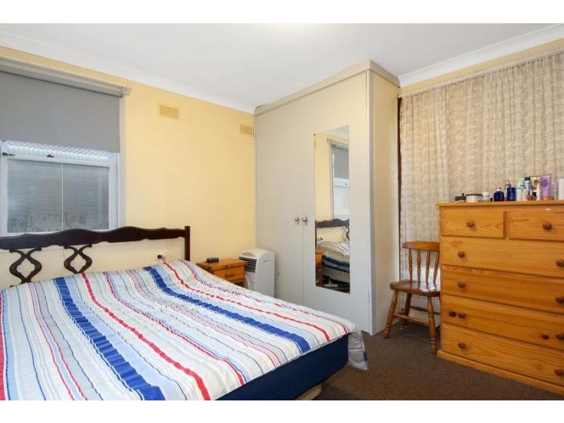 34 Mubo Cres, Holsworthy NSW 2173