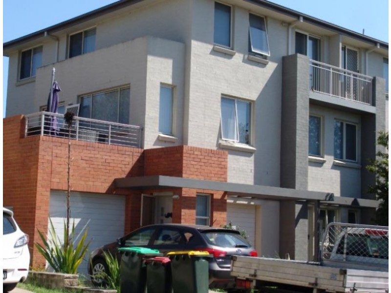 3/7 Wenton Road, Holsworthy NSW 2173