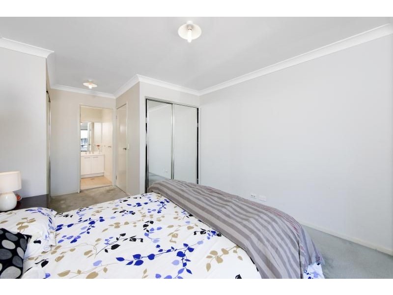 31 Whitfield Parade, Hammondville NSW 2170