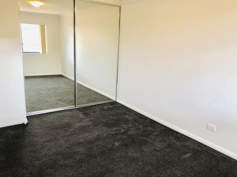 4/190 Newbridge Road, Moorebank NSW 2170