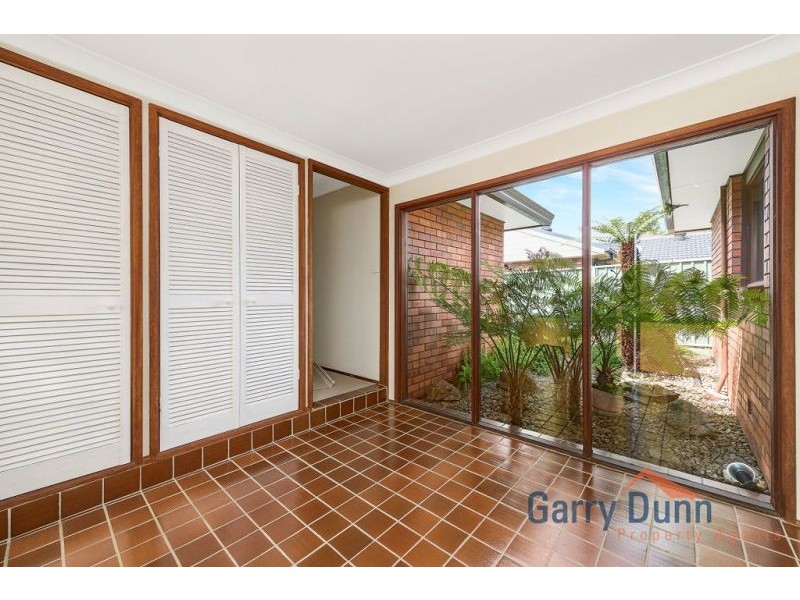 1 Jewell Close, Hammondville NSW 2170