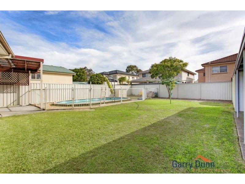 71 Derna Road, Holsworthy NSW 2173