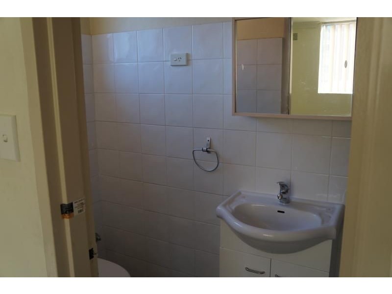 1/20 Nagle Street, Liverpool NSW 2170