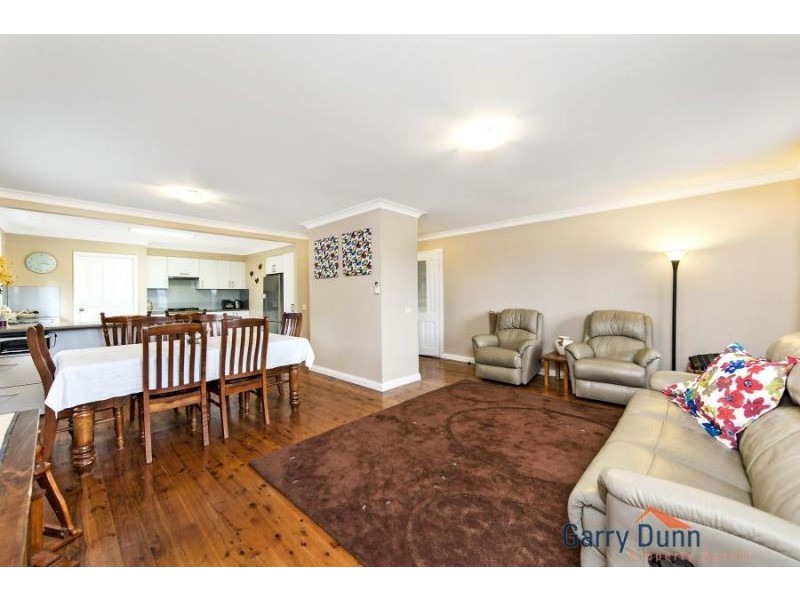 31 Bradey Ave, Hammondville NSW 2170