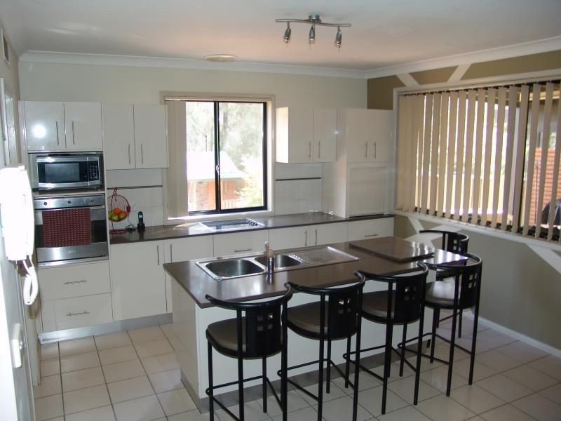 24 Sammut Close, Chipping Norton NSW 2170