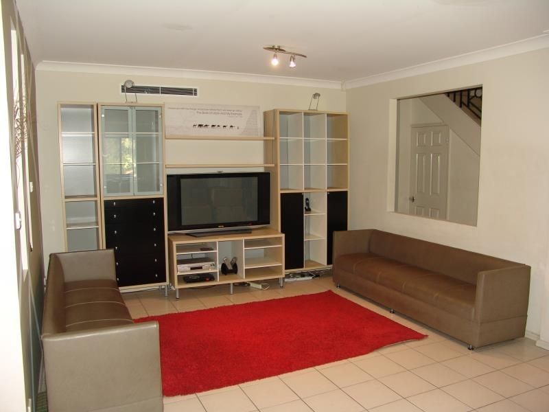 24 Sammut Close, Chipping Norton NSW 2170