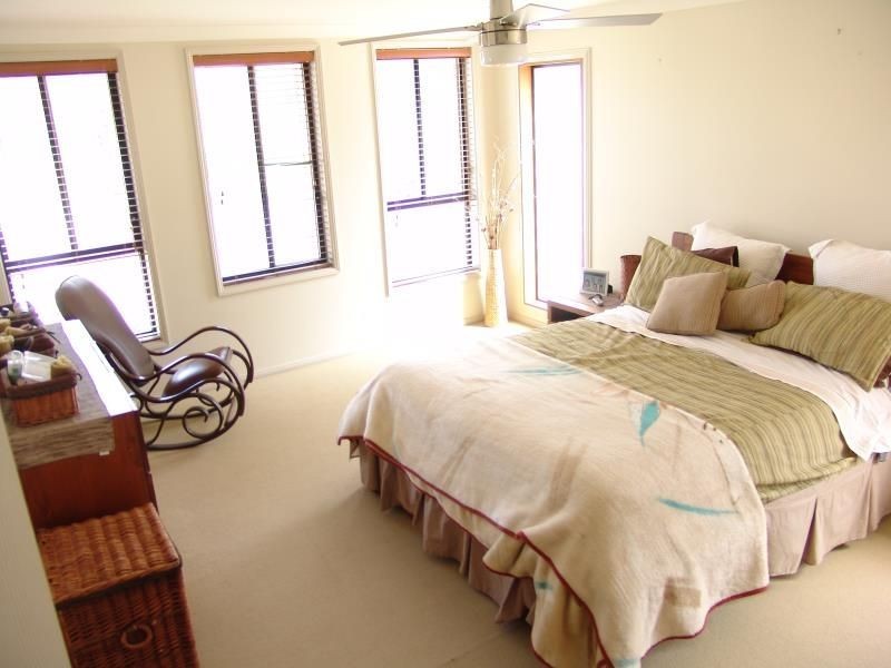 24 Sammut Close, Chipping Norton NSW 2170