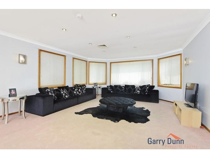 25 Cubitt Dr, Denham Court NSW 2565