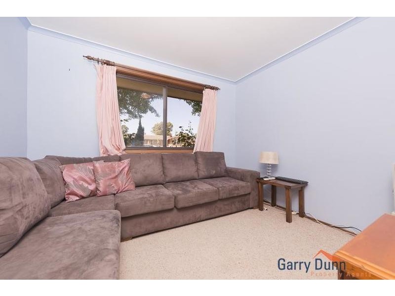 24 Birdwood Ave, Wattle Grove NSW 2173