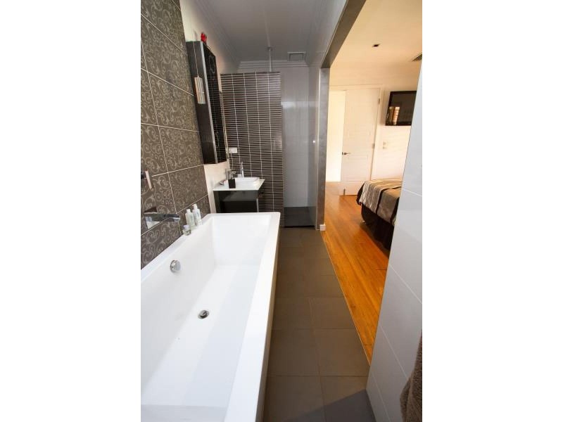 41 Walder Road, Hammondville NSW 2170