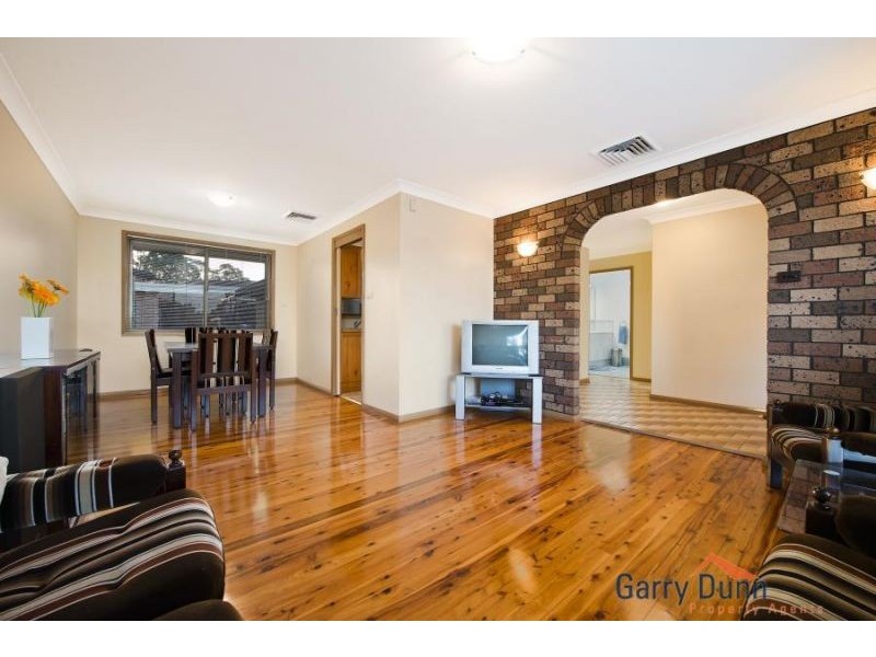 2 Levy Close, Hammondville NSW 2170