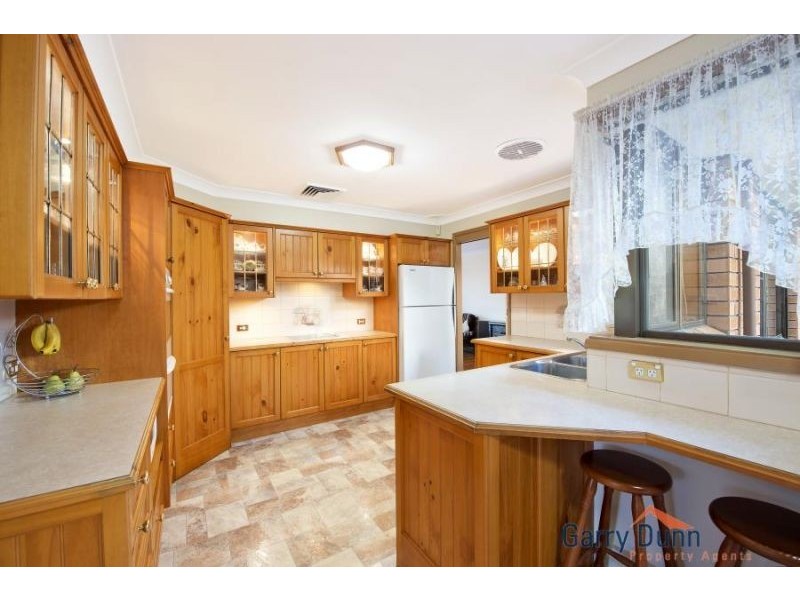 2 Levy Close, Hammondville NSW 2170