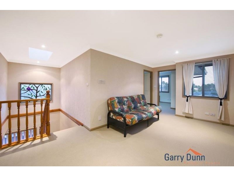 2 Levy Close, Hammondville NSW 2170