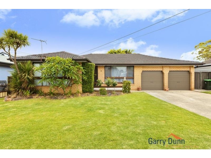 8 Spicer Ave, Hammondville NSW 2170