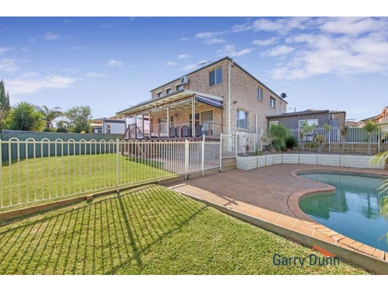 16 Edrom Place, Prestons NSW 2170