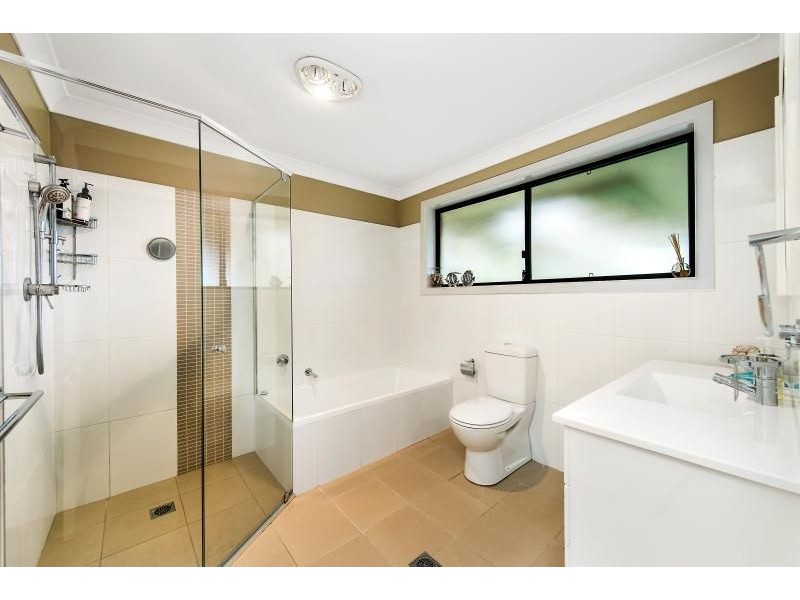 31 Bradey Avenue, Hammondville NSW 2170