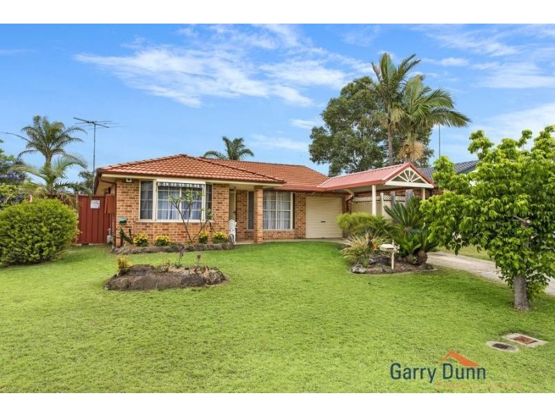 2 Eumung Crt, Wattle Grove NSW 2173