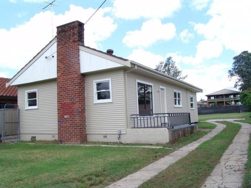 35 Carlisle Street, Ingleburn NSW 2565